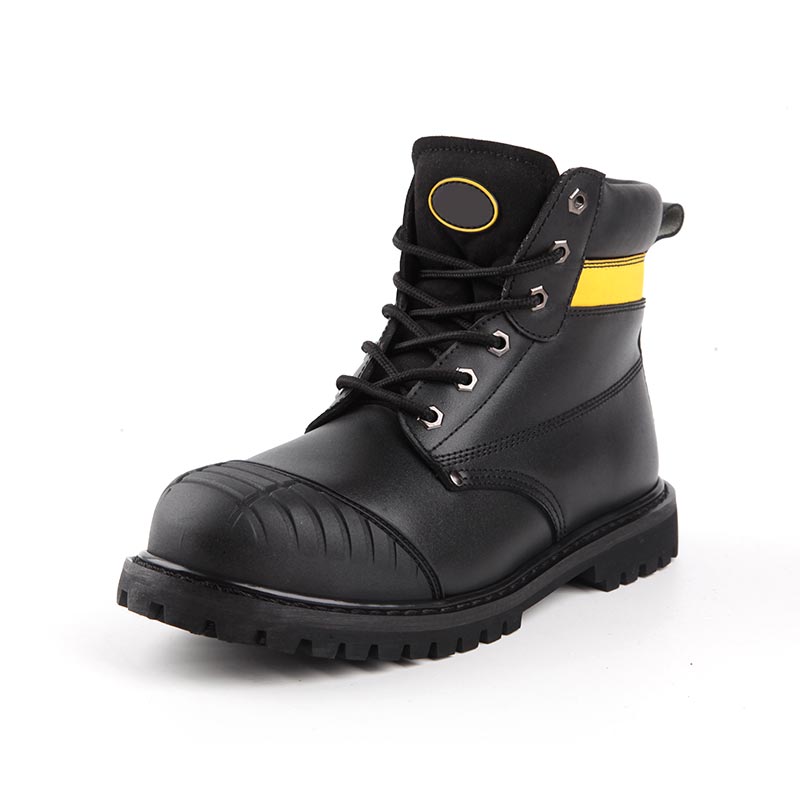 Sapatos de segurança para construção em couro liso de grão integral e corte médio